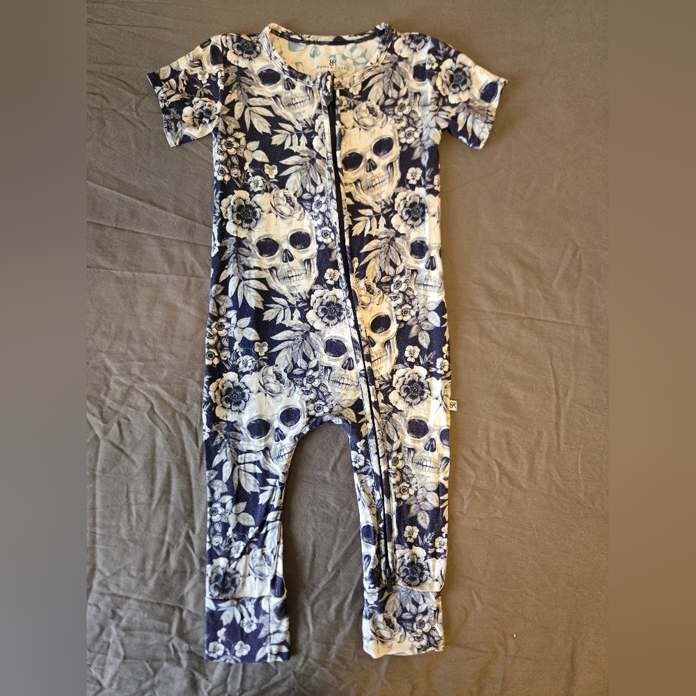 Bums & roses Bamboo Romper💀
